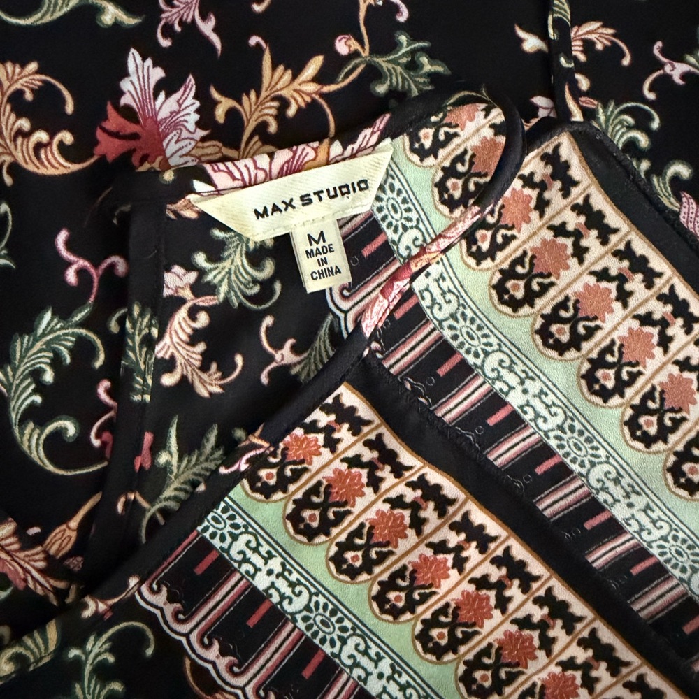 Max Studio Black dress/top with Floral and Geometric Patterns